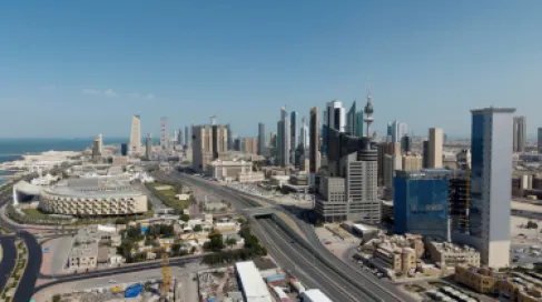 الجيش الكويتي يعلن التصدي لهجمات إيرانية بالصواريخ والمسيّرات