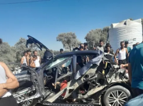 3 شهداء بقصف مركبة بخان يونس و14 مصابا بقصف مركبة أخرى بغزة
