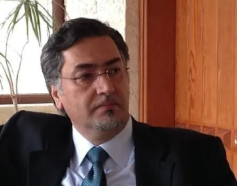 دكتور العمران الكلالدة يحذر من استعجال النواب في تعريف الطريق ضمن قانون الملكية العقارية