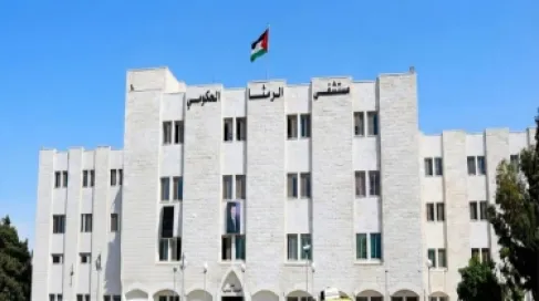 مدير مستشفى الرمثا: إنشاء طابق جديد يضم غرف عمليات ووحدة عناية حديثة