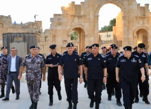 المعايطة يطّلع على جاهزية الخطط الأمنية لتأمين فعاليات مهرجان جرش