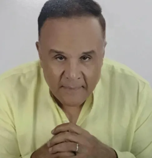 وفاة الفنان المصري محمد الشرشابي