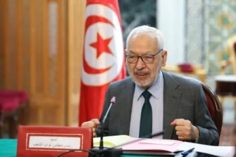 قلق بشأن صحة راشد الغنوشي بعد تعرضه لإغماء بالسجن