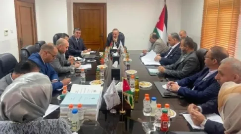 وزير المالية يوجه بأن تكون موازنة 2027 واقعية تستجيب للأولويات الوطنية