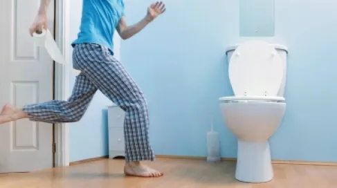 هل دخول الحمام بعد الأكل مباشرة أمر طبيعي أم مؤشر للمرض؟