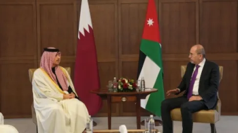 الصفدي ونظيره القطري يبحثان خفض التصعيد وتعزيز الاستقرار الإقليمي