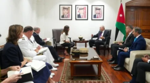 الصفدي يلتقي الوزيرة الفرنسية المفوضة لشؤون القوات المسلحة