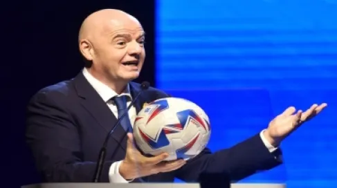 إنفانتينو: خطة بيع حصة في كأس العالم مجرد اقتراح وليست إلزاما