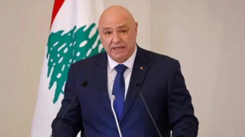 الرئيس اللبناني يعتبر عمليات التفجير الإسرائيلية في الجنوب (تهديدا مباشرا) للاتفاق