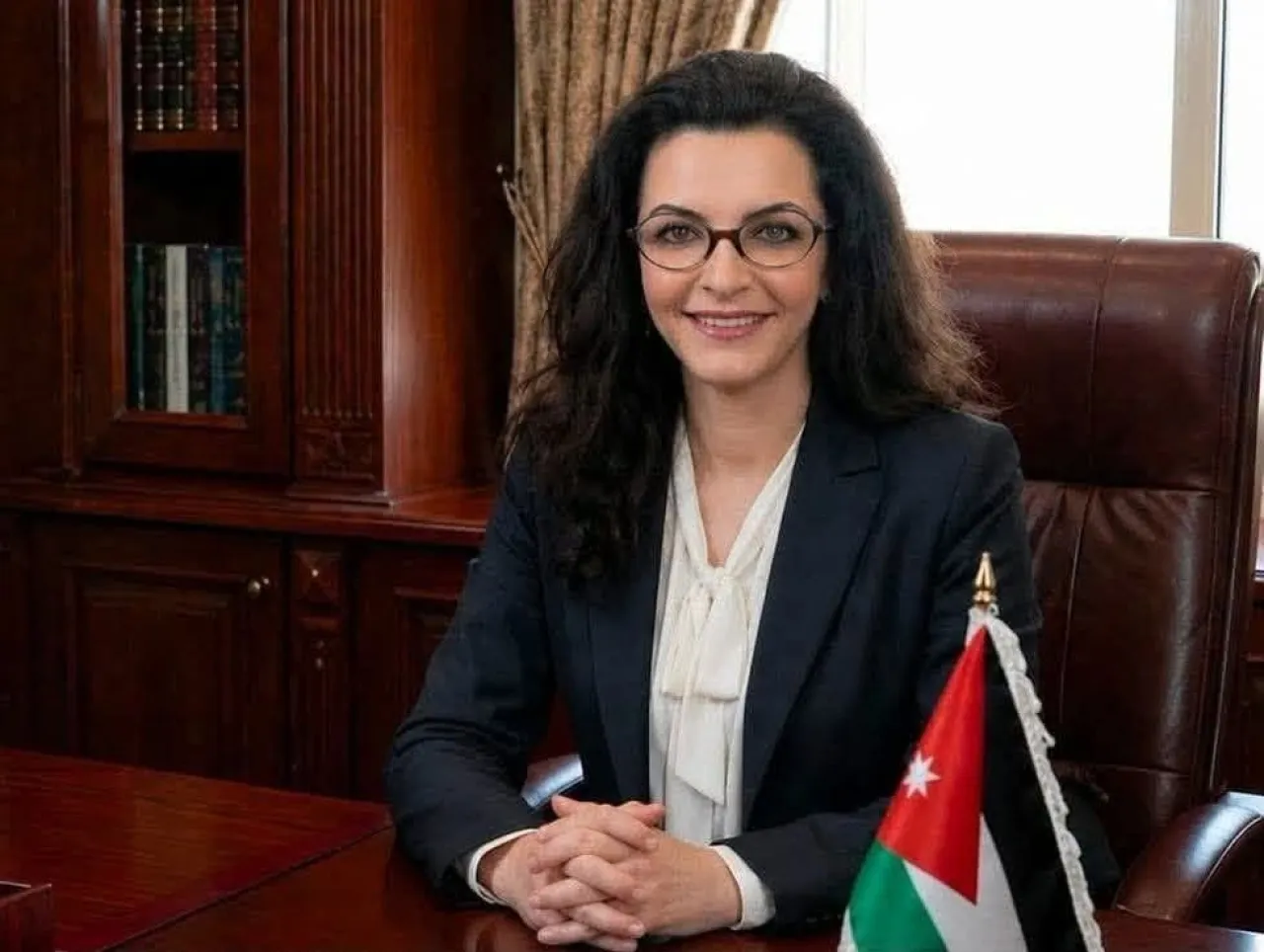 المؤسسة المدنية.. التوفير بالقروش والضريبة بالدنانير 