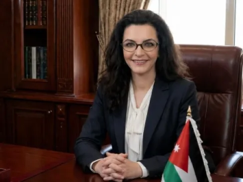 حين يسيء الخطاب... يتكلم التاريخ رداً على من لا يحترم المرأة!