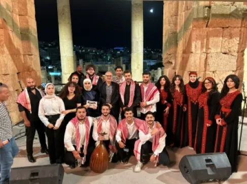 فرقة عمان الأهلية تتألّق وسط جمهور حاشد بمهرجان جرش