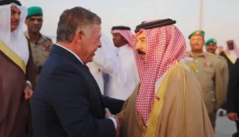 الملك يتلقى اتصالاً من ملك البحرين لبحث خفض التصعيد الإقليمي