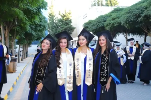 رئيس مجلس أمناء جامعة البترا يرعى اختتام احتفالات تخريج الفوج الثاني والثلاثين