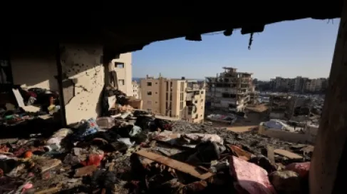 ملادينوف: نعمل مع الأطراف والوسطاء لتهدئة الأوضاع في غزة وتنفيذ خطة ترمب