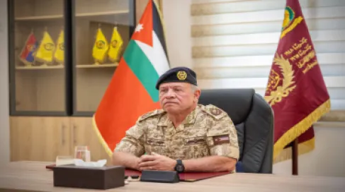 الملك يفتتح مباني جديدة لقيادة لواء الملك الحسين بن طلال المدرع الملكي/40