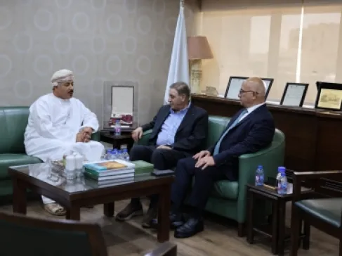 السفير العُماني يطلع على إنجازات (البوتاس العربية) ومشاريعها التوسعية 