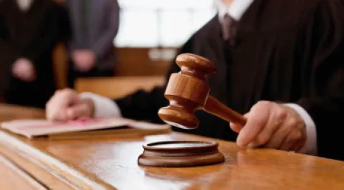 إربد.. سبعيني اتهم بقضية اعتداء جنسي ثم بُرّئ.. المحكمة ترد دعوى تعويضه
