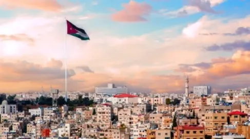 اجواء حارة الاربعاء .. وانحسار تأثير الكتلة الحارة الخميس