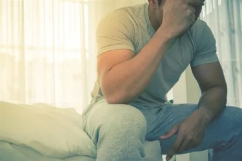 من البلاستيك إلى التدخين.. عوامل يومية تهدد خصوبة الرجال
