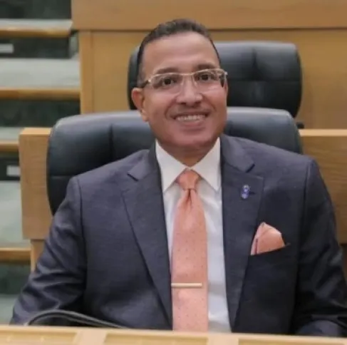 الديات يسأل الحكومة عن اسباب ضعف الطلبة في القراءة و الكتابة