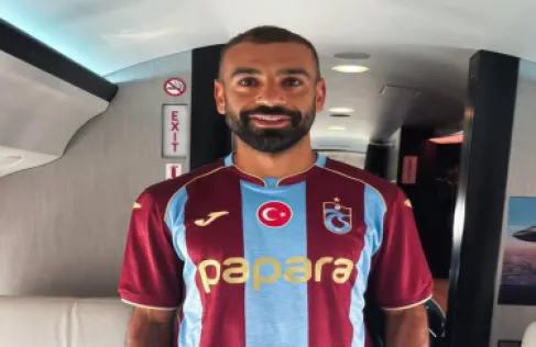 ساويرس يدافع عن محمد صلاح