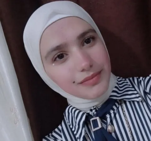 طالبة أردنية تؤلف كتابًا يوثق تاريخ العرب والمسلمين