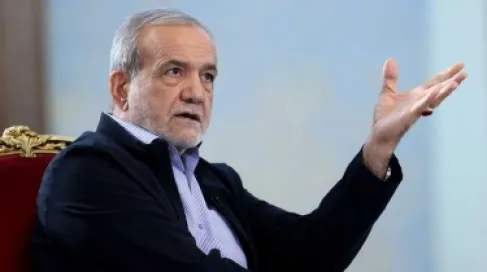 الرئيس الايراني يلمح الى قرب التوصل إلى اتفاق