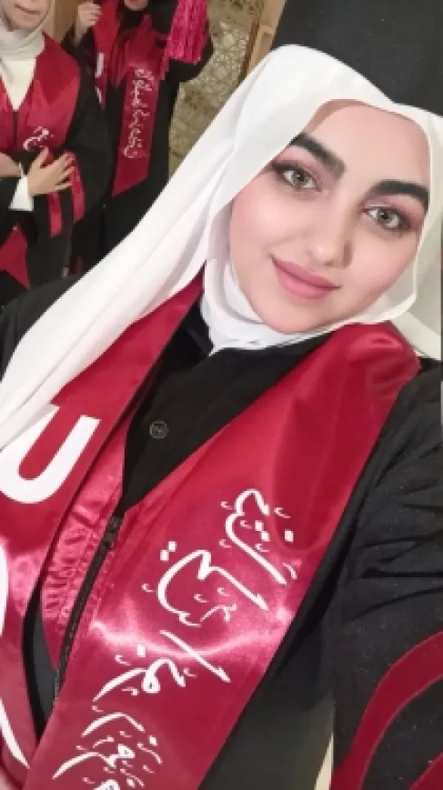 نتالي علي زمزم .. مبارك نجاحك في الثانوية العامة