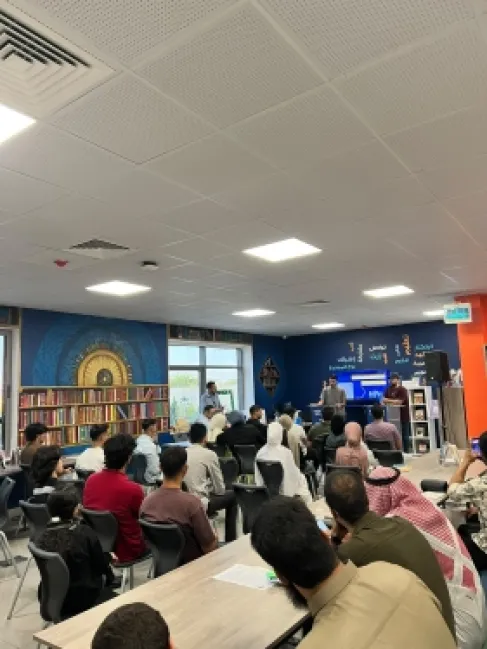 استعراض تجربة فرقة معان للفلكلور الشعبي في مكتبة شومان بمعان  