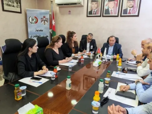 جرش تستعد لإطلاق مشروع «الممرات والطرق الآمنة للوصول إلى المدارس»