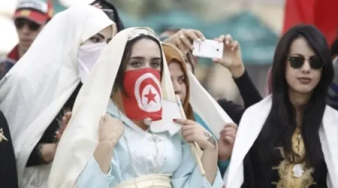 تونسيات يحتفلن بمرور 70 عام علي قانون حظر تعدد الزوجات