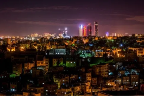 شكاوى من حفلات ليلية على أسطح فنادق تثير تساؤلات في عمّان