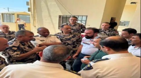 العكاليك يوجه بتقليل زمن المعاينة والتفتيش في جمرك جابر