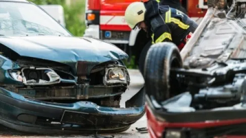 ألبومك المفضل قد يعرّضك للخطر.. دراسة تكشف علاقة صادمة بحوادث السير