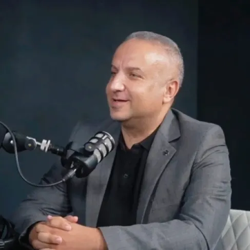 الكيلاني يكتب.. الأحزاب بوابة التحديث السياسي