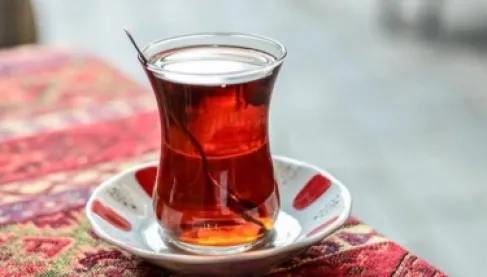 5 فوائد (مثبتة علمياً) للشاي.. من صحة القلب إلى إطالة العمر
