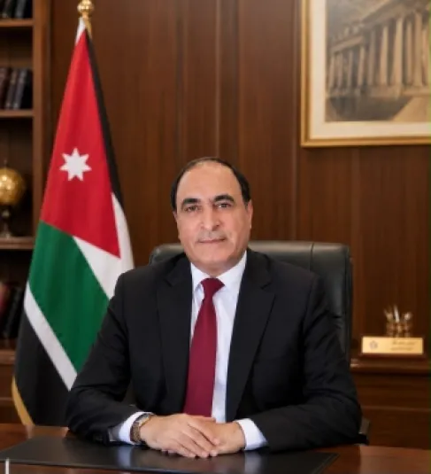 الكريستال تحت قبضة النشامى