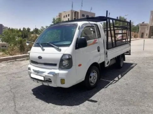 الاردن : ارتفاع السولار يدفع سائقين لاستخدام الكاز في مركبات البنجو والديانا