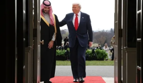 ترمب يحيل الاتفاق النووي مع السعودية إلى الكونغرس ويتمسك بربطه بالتطبيع مع إسرائيل