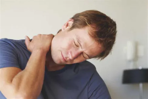 عواقب خطيرة لطقطقة الرقبة