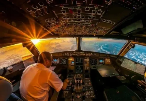 خطر لا تراه.. هل تعلم ما يحدث للطيارين عند 35 ألف قدم؟
