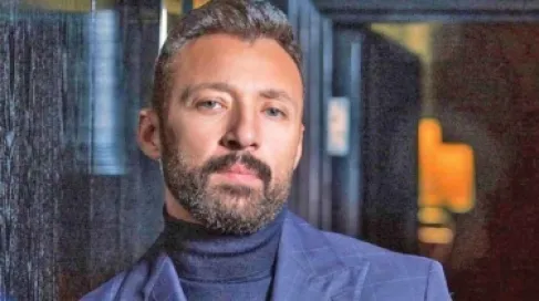 (كنت أفقر طالب وتعرضت للسخرية).. أحمد فهمي يكشف أسرار حياته قبل الشهرة