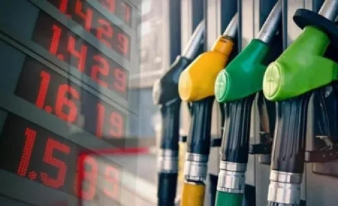 ارتفاع سعر البنزين في إسرائيل إلى 8.25 شيكلًا للتر بدءا من الشهر القادم