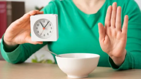 هل يرفع الصيام المتقطع كفاءة دماغك؟ الإجابة قد تفاجئك