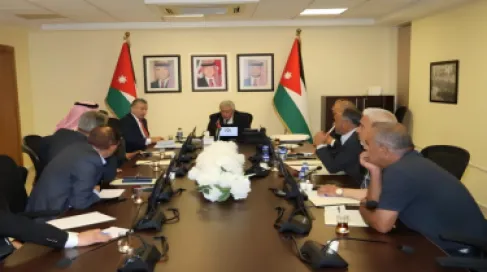 القطامين: تحديث قطاع الشاحنات لا يعني الاستغناء عنه