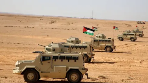 الجيش: سقوط 3 صواريخ باليستية في مناطق نائية