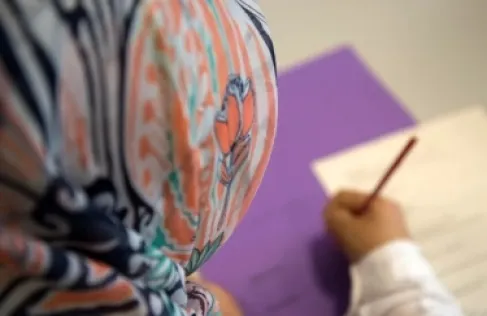 برلمان زيوريخ يقر حظر ارتداء الحجاب والغطاء الديني في المدارس