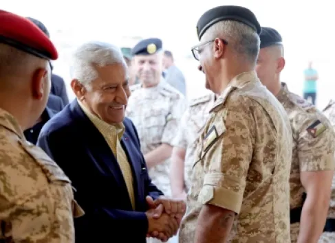 اللواء الركن الحراسيس يتلقى التهاني بمناسبة تعيينه رئيساً لهيئة الأركان المشتركة