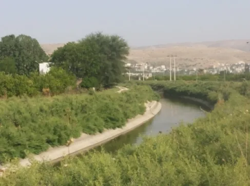 وفاة طفل غرقاً في قناة الملك عبدالله بإربد 